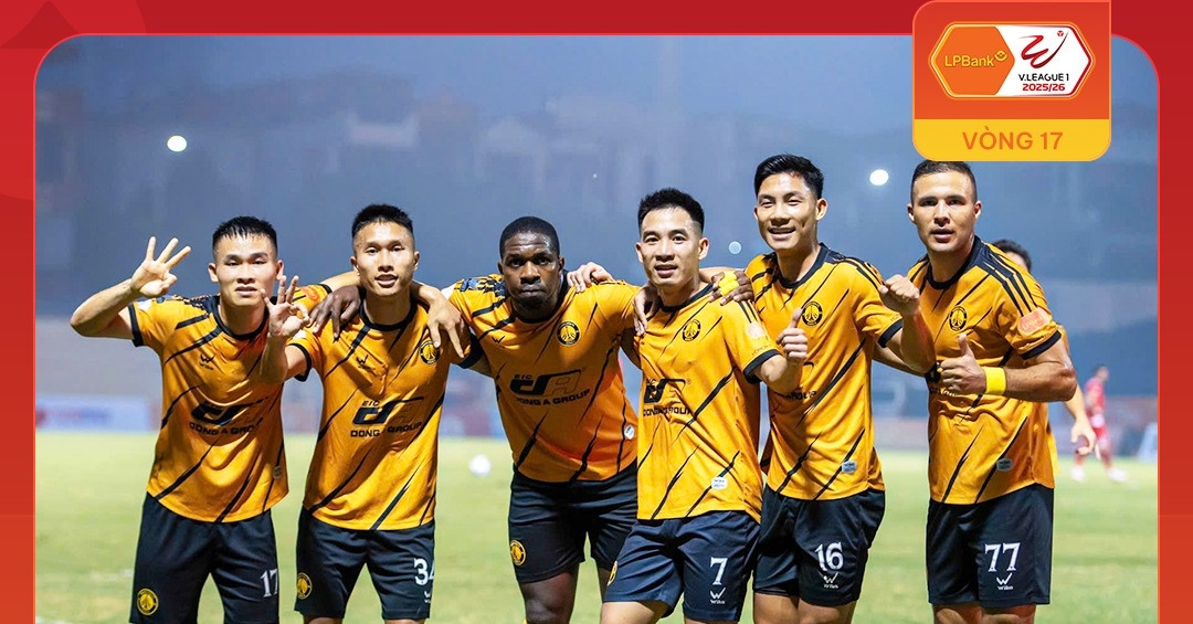 Thanh Hóa thắng khó tin CA TPHCM, Thể Công thoát thua phút chót tin bong da 1648.jpg