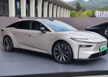 toyota bz7 png.17840.png