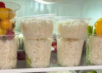 trao luu nau com mot lan an ca tuan de dinh vi khuan gay ngo doc 382.jpeg