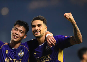 Hoàng Hên chói sáng, Hà Nội FC tìm lại nụ cười truc tiep bong da ha noi 3 0 ha tinh hoang hen choi sang 1951.jpg