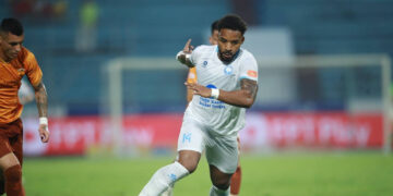 truc tiep bong da nam dinh 0 0 hagl chu nha thot tim 2037.jpg