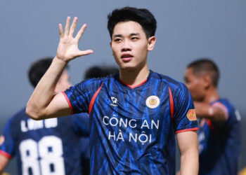 Đình Bắc lập công, CAHN vẫn bị PVF-CAND cầm chân truc tiep bong da pvf cand 0 1 cahn nguyen filip lap cu dup cuu thua 1556.jpg