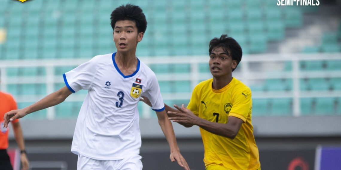 truc tiep bong da u17 lao 0 2 u17 malaysia qua phat den hong an 1940.jpg