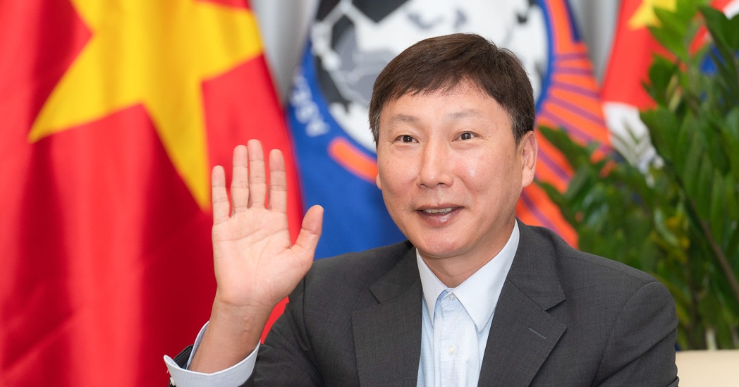 Tuyển Việt Nam: Cần HLV Kim Sang Sik tỉnh táo tuyen viet nam can hlv kim sang sik tinh tao 2843.jpg