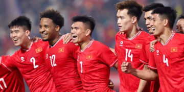 tuyen viet nam hlv kim sang sik cho doi thu nao o asian cup 3076.jpg