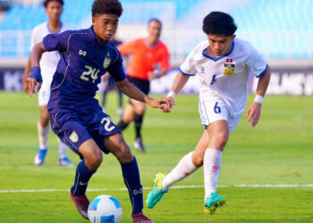 u17 lao gay dia chan khi loai thai lan vao ban ket dong nam a 1533.jpg