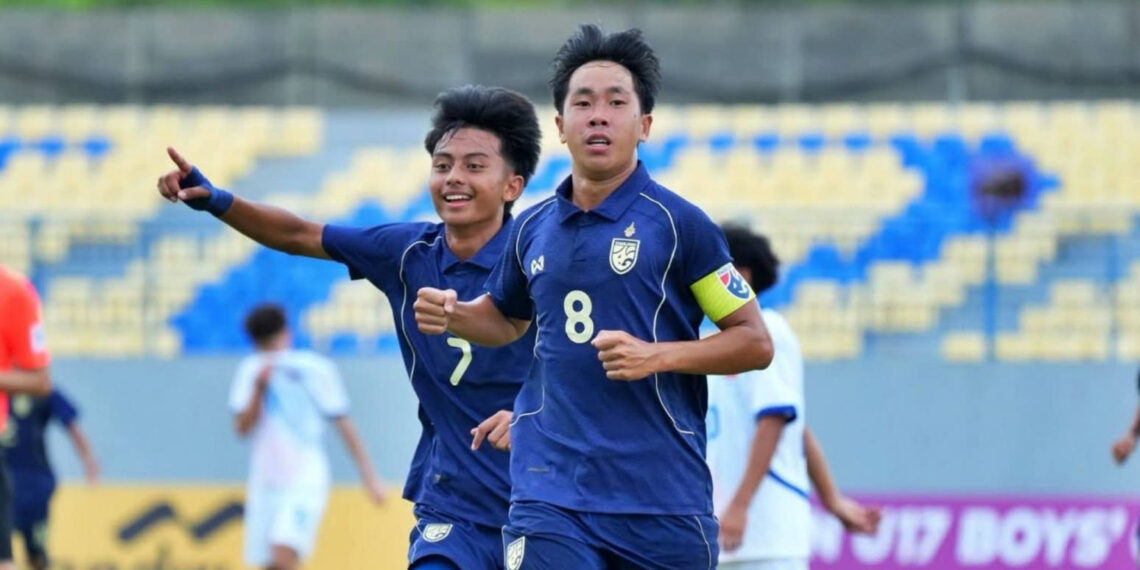 U17 Thái Lan phô diễn sức mạnh trận ra quân giải Đông Nam Á u17 thai lan pho dien suc manh tran ra quan giai dong nam a 1598.jpg