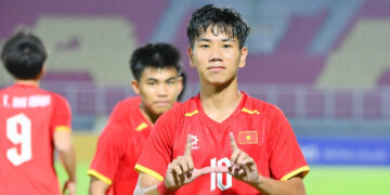 u17 viet nam va cu chay da cho giac mo world cup 3444.jpg