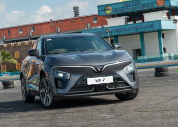 Thị trường xe điện sắp “bùng nổ”? vf 7 jpeg.17987.jpeg