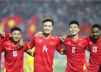 video bong da viet nam 3 1 malaysia xuan son hoang hen toa sang 3191.jpg