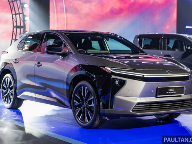 Toyota bZ4X 2026 ra mắt Đông Nam Á: Tăng sức mạnh, pin lớn hơn, tầm hoạt động 525 km, sạc siêu nhanh 28 phút xehay bz4x bev 090426 15.jpg
