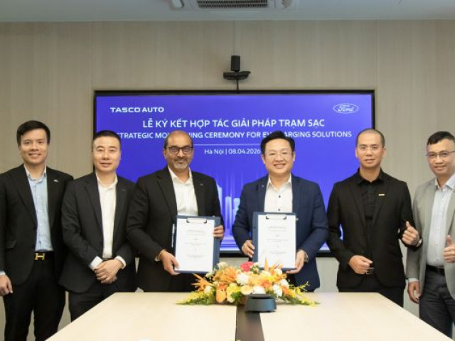 Tasco Auto và Ford Việt Nam ký kết hợp tác chiến lược, mở rộng hạ tầng sạc xe điện xehay ford tasco 080426 7.jpg
