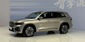 xehay geely hev 140426 2.jpg