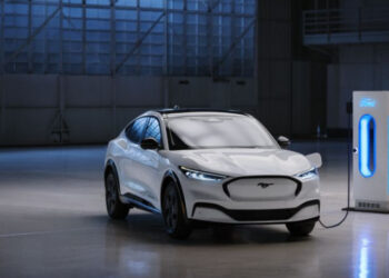 xehay giam gia 080426 1.jpg