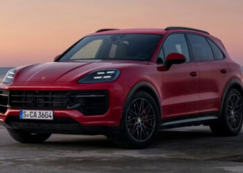 xehay porsche xang 030426 1.jpg