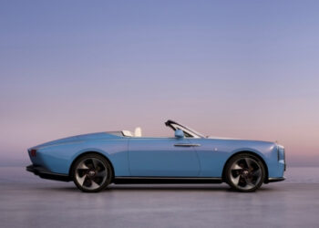 100 xe mui trần điện Rolls-Royce 250 tỷ đồng đã có khách 'chốt' trước khi ra mắt xehay rr khach dat 160426 2.jpg