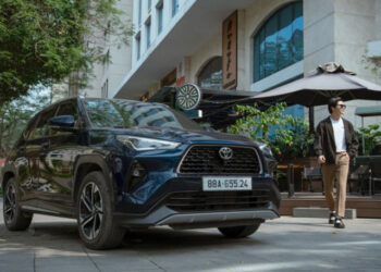 xehay tvn t4 010426 6.jpg