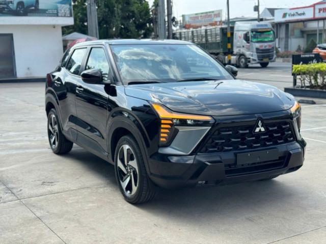 Mitsubishi Xforce được ưu đãi kỷ lục hơn 100 triệu đồng tại đại lý xehay xforce uu dai 110426 3.jpg