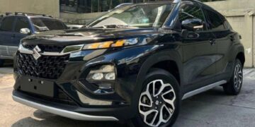 2101778770276 suzuki fronx duoc uu dai ky luc anhdaidien.jpg