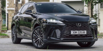 2411778513205 lexus dieu chinh gia ban cho loat xe hybrid anhdaidien.jpg
