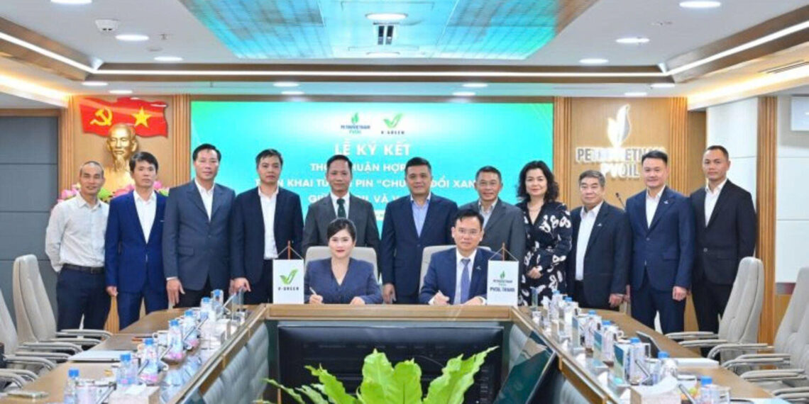 2911778468388 v green hop tac trien khai hon 3000 tu doi pin xe may dien anhdaidien.jpg