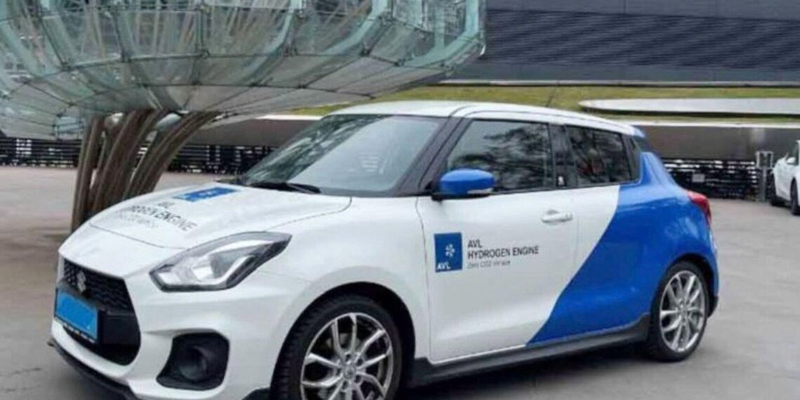 6471778514146 suzuki swift trinh lang ban dong co hydro anhdaidien.jpg