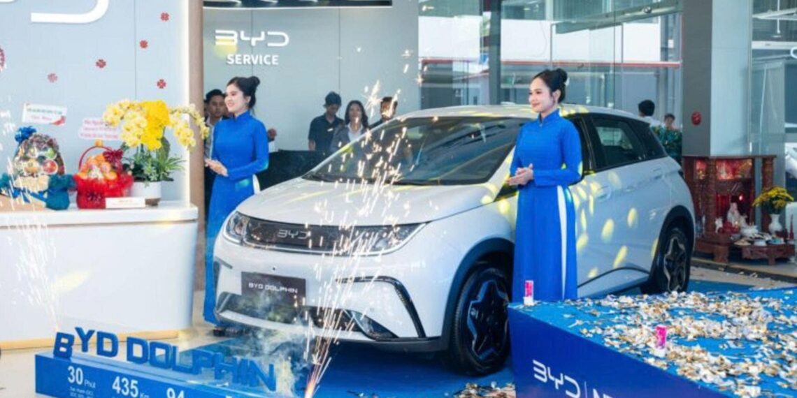 7361778721384 khai truong showroom chuan 4s tai can tho anhdaidien.jpg