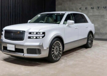 7841780021265 toyota century suv cu tai nga anhdaidien.jpg