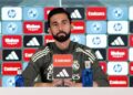 alvaro arbeloa nhan trach nhiem cho su co o real madrid.jpg