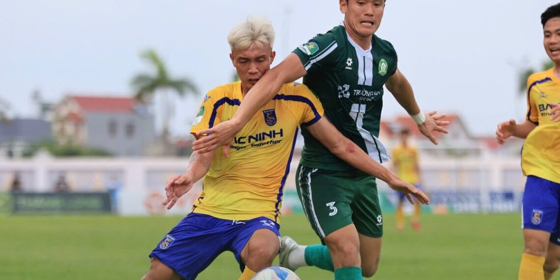 bac ninh vs dong nai 0805181247.jpg
