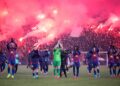 barca muon dieu hanh an mung chuc vo dich truoc them el clasico.jpg