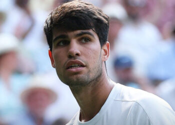 Từ đỉnh cao đến nỗi sợ hãi carlos alcaraz rut lui khoi wimbledon tu dinh cao den noi lo 2594.jpg