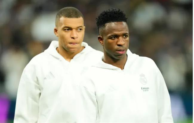 chu tich perez len tieng ve vi the cua mbappe va vinicius.png