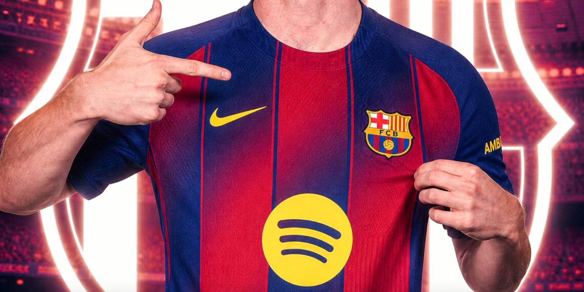 fabrizio romano here we go vu anthony gordon gia nhap barca.jpg
