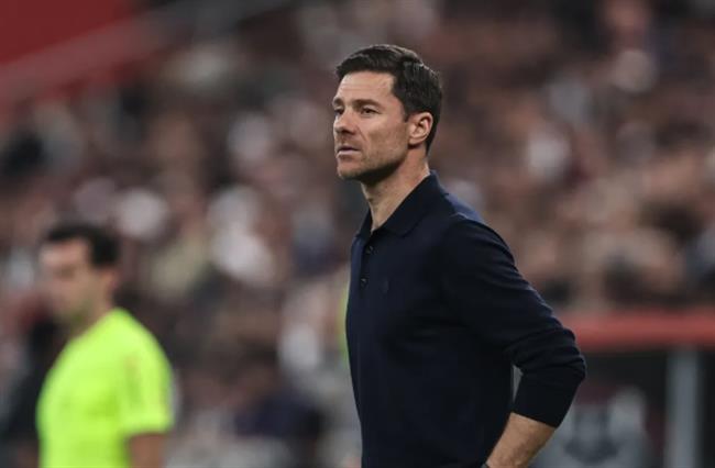 huyen thoai casillas muon real madrid dua xabi alonso tro lai.png