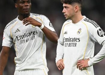 lai them lum xum trong noi bo cau thu real madrid.jpg