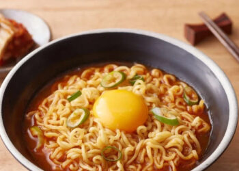 Người thích ăn mì với giấm, nửa năm sau mạch máu có thể xuất hiện 3 thay đổi nguoi thich an mi voi giam nua nam sau mach mau co the xuat hien 3 thay doi 2332.jpg