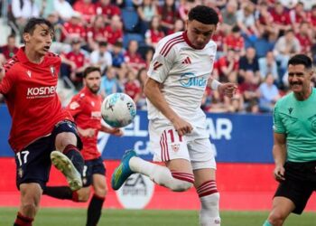 nhan dinh sevilla vs real sociedad 02h00 ngay 55 la liga 202526.jpg