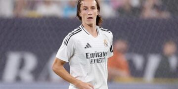 psg nham sao tre 150 trieu euro cua real madrid.jpg