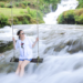 Suối mát lạnh cách Hà Nội 200km, ô tô đỗ gần, khách kéo nhau đến trốn nóng suoi mat lanh cach ha noi 200km o to do gan khach keo nhau den tron nong 1777.png