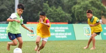 thay giom cua cong phuong ly duc xuat quan tuyen hoc tro moi 35.jpg