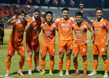 truc tiep bong da da nang 2 0 becamex tphcm cach biet nhan doi 2236.jpg