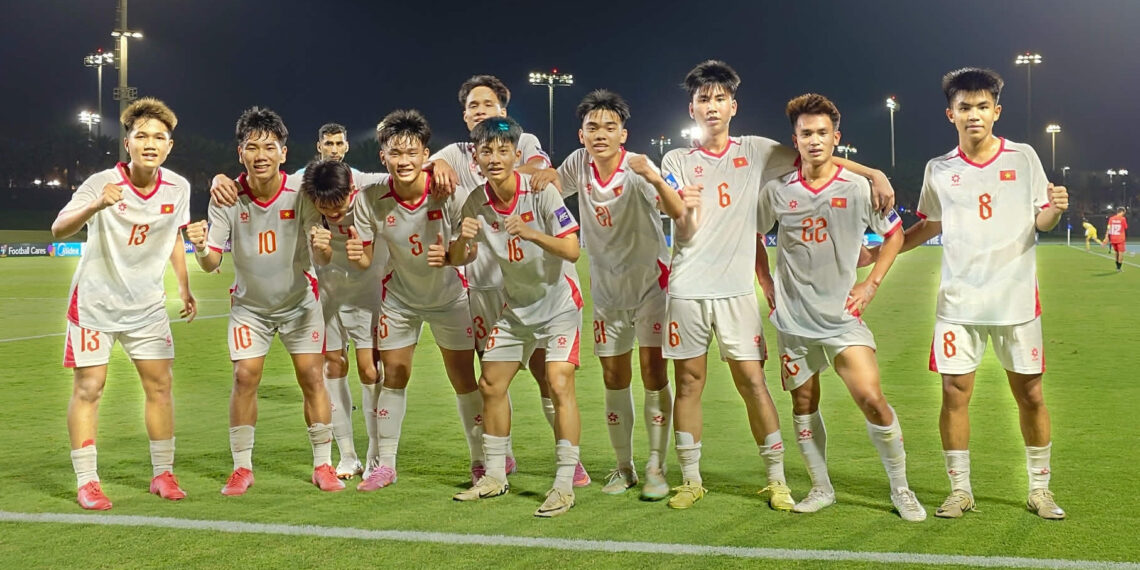 u17 viet nam pha dop 10 nam mo toang hy vong du world cup 863.jpg