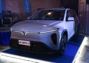 vf mpv 7 launch jpg.18572.jpeg
