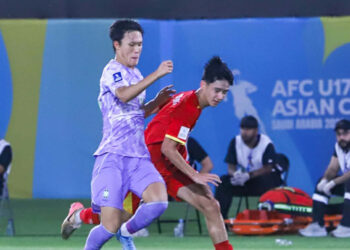 video bong da u17 viet nam vs u17 han quoc 10 phut choang vang 216.jpg