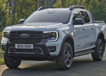 xehay ranger phev 150526 2.jpg