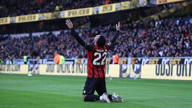 Liverpool được khuyên nên chiêu mộ 2 sao khủng của Bournemouth 0000 1106160623.jpg