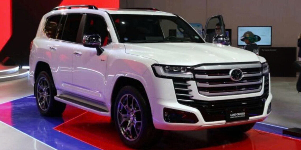 1331782485573 toyota land cruiser hev ra mat dong nam a anhdaidien.jpg