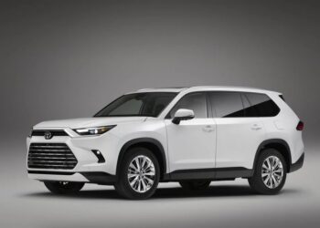 2024 toyota grand highlander jpg.19530.jpeg