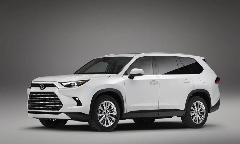 2024 toyota grand highlander jpg.19530.jpeg